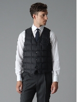 KINFOLK ダウンベスト ネイビー サイズ4 24AW】MEN 光電子ダウンベスト ダークスレイト 071444107